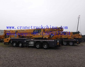 XCMG 55 ton truck crane XCT55